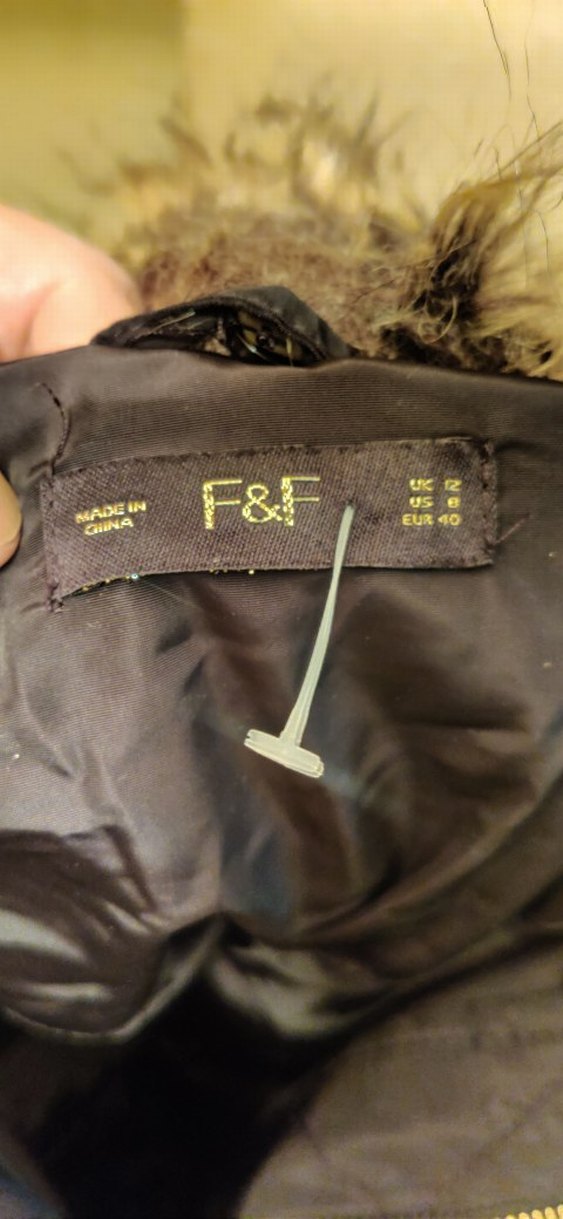 Siyah  kadın kaban - Görsel 2