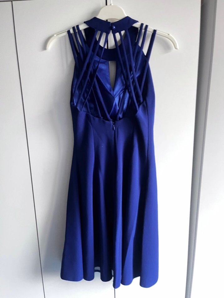 Parlak Lacivert Uzun Askılı Abiye Elbise - Görsel 4