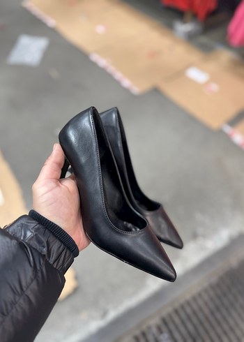 Siyah Tokalı Stiletto Kadın Ofis Ayakkabısı - Görsel 4