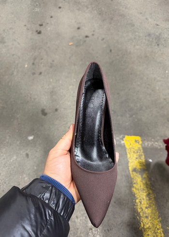 Kahverengi Topuklu Stiletto Kadın Ayakkabı - Görsel 2