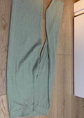 Yeşil V Yaka Kısa Örgü Kadın takım - Görsel 4