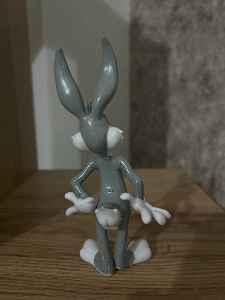 Gri Bugs Bunny Aksiyon Figürü - Görsel 2