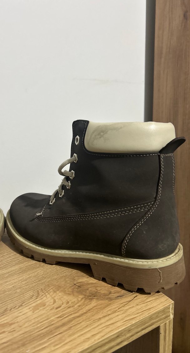 Erkek Kahverengi Bot ve Gri Bağcık - Görsel 5