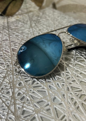 Ray-Ban orjinal güneş gözlüğü - Görsel 2