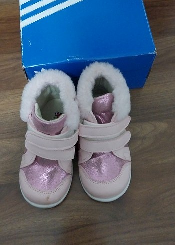 Kız Çocukları için Pembe Cırt Cırtlı Botlar - Görsel 2