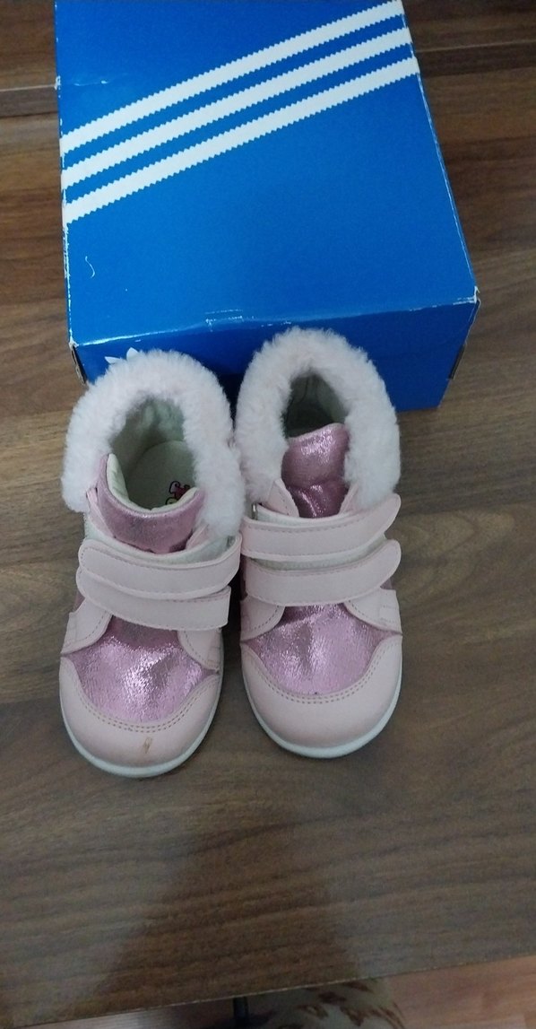 Kız Çocukları için Pembe Cırt Cırtlı Botlar - Görsel 2