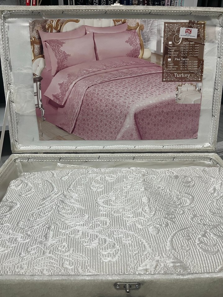 Beyaz Renkli Baskılı Pike Takımı - Görsel 3