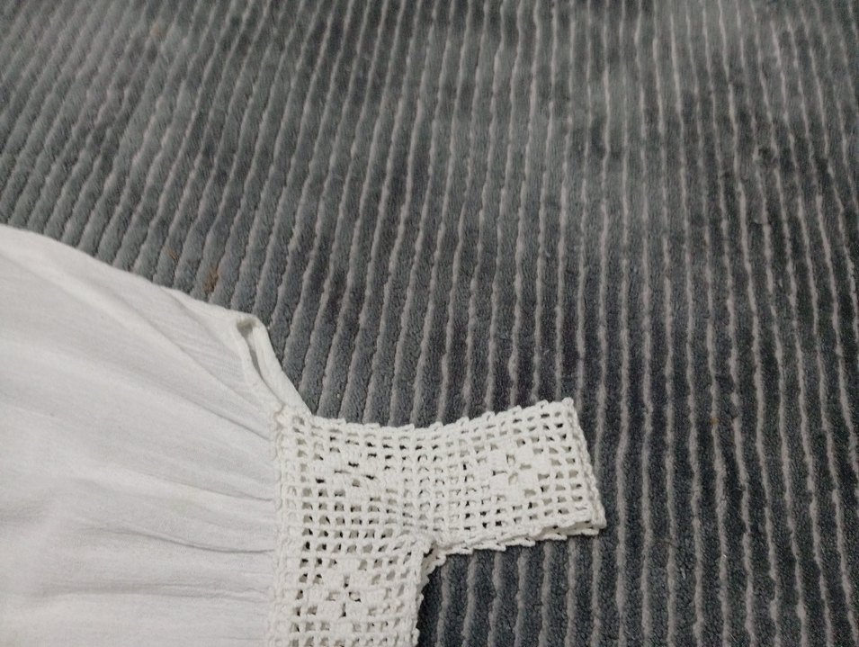 Nakışlı Örme Beyaz Kız Elbisesi - Görsel 2