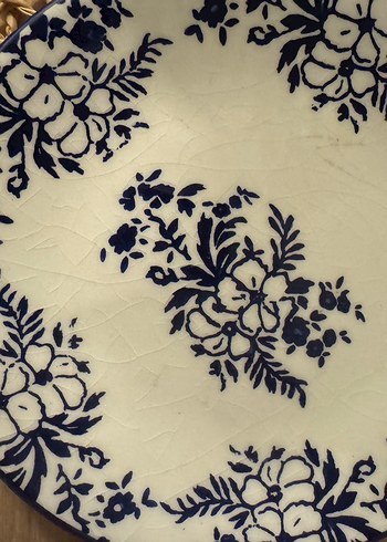 Koyu Mavi Çiçek Desenli Seramik Tabaklar - Görsel 5