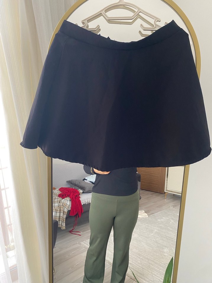 Drapeli Siyah Midi Eteği - Görsel 2