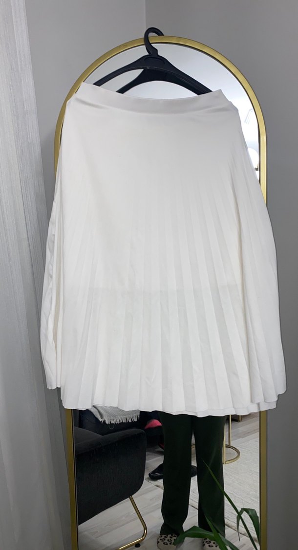 Beyaz Piliseli Midi Etek - Görsel 2