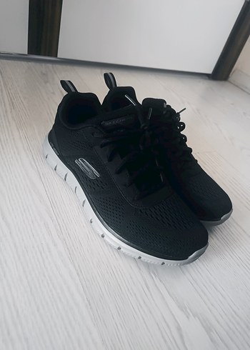 Skechers 41