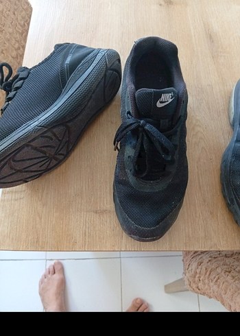 Nike Siyah Dusuk Bilekli Spor Ayakkabi