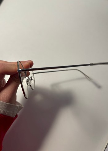 Bej Transparan Minimalist Kadın Gözlüğü - Görsel 2