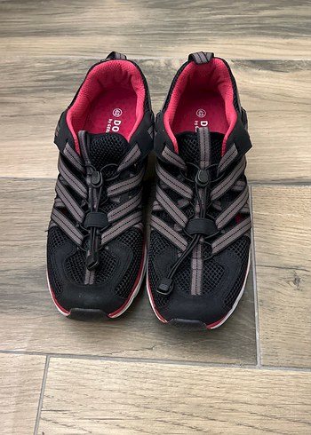 Erkek  Siyah-Kırmızı Spor Ayakkabı dockers marka - Görsel 2