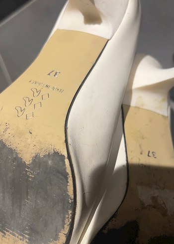 Beyaz İnce Topuklu Kadın Stiletto - Görsel 3