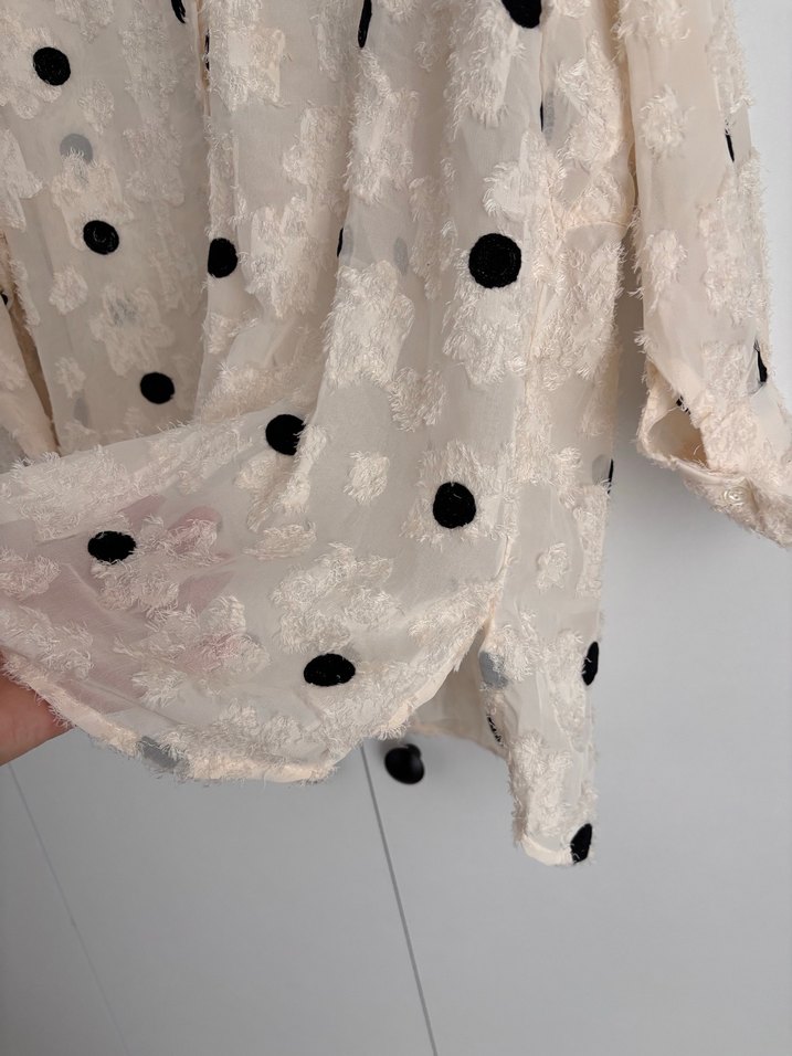 Bej Puantiyeli Uzun Kollu Keten Gömlek - Görsel 3