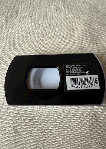 MAC Takma Kirpik - Görsel 2