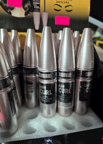 Parlak Gri Lash Curl Maskara - Görsel 3