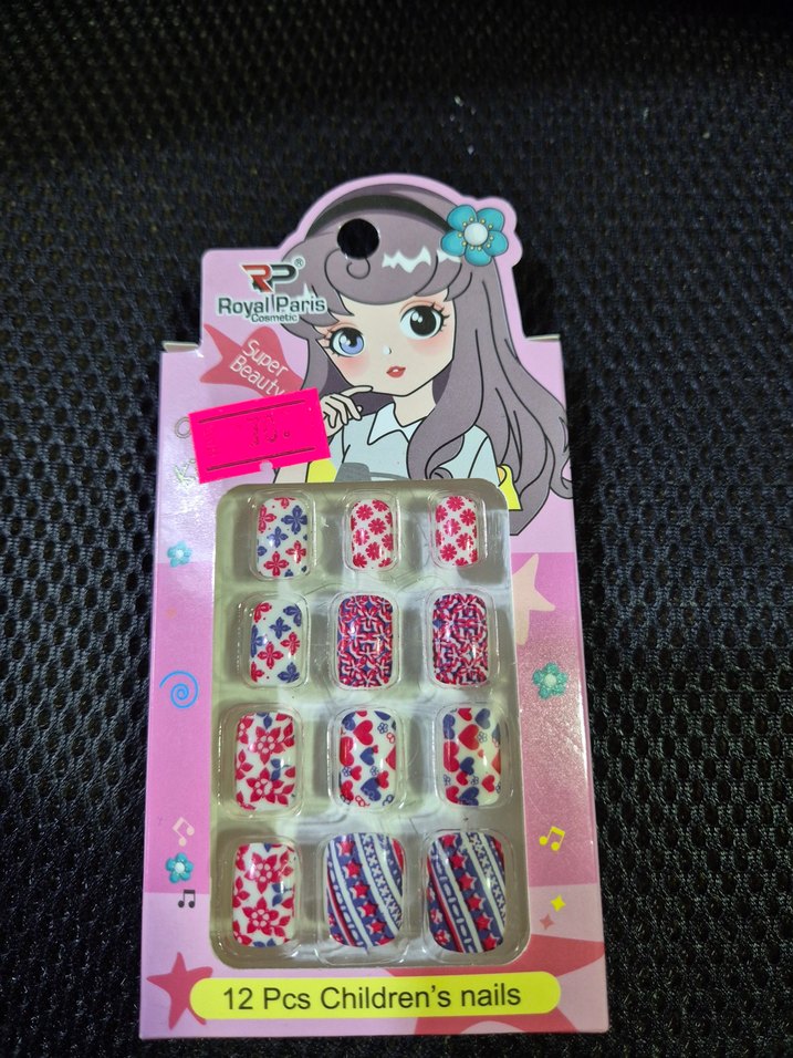 Çocuklar için 12 Parça Renkli Tırnak Süsü - Görsel 2