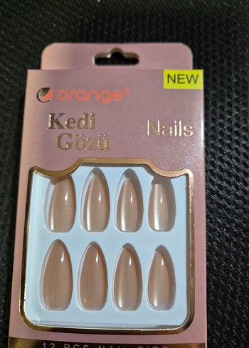 Beyaz Kedi Gözü Tırnak Süslemeleri - Görsel 2