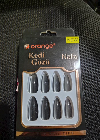 Beyaz Kedi Gözü Tırnak Süslemeleri - Görsel 3