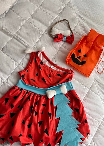 Kırmızı Pop Art Desenli çakmaktaş çakıl Elbisesi ve Papyon - Görsel 2