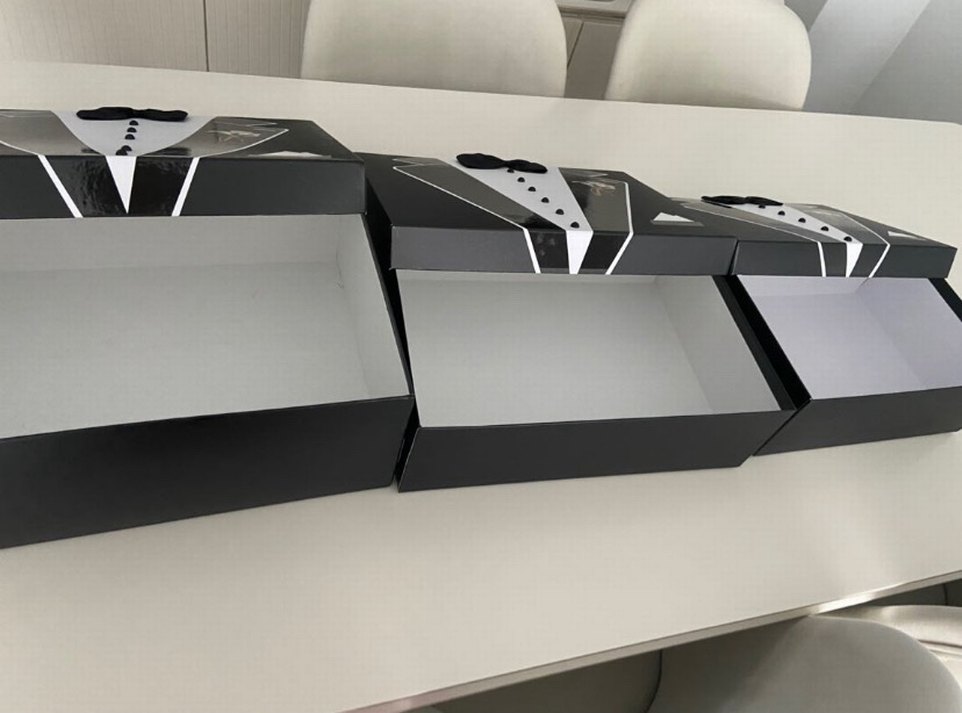 Avant-Garde Siyah Baskılı Tuxedo - Görsel 2