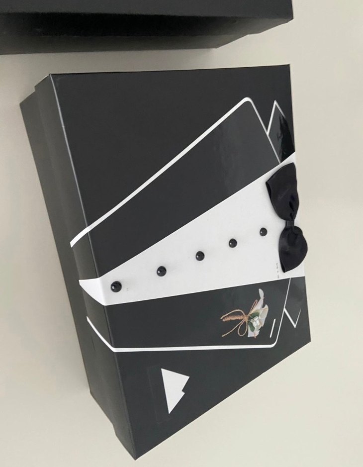 Avant-Garde Siyah Baskılı Tuxedo - Görsel 3