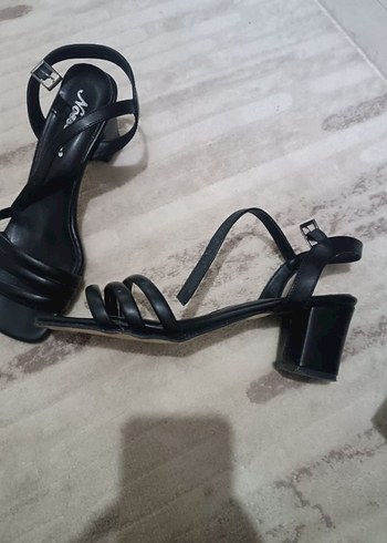 Siyah  Topuklu Kadın Ayakkabı - Görsel 2