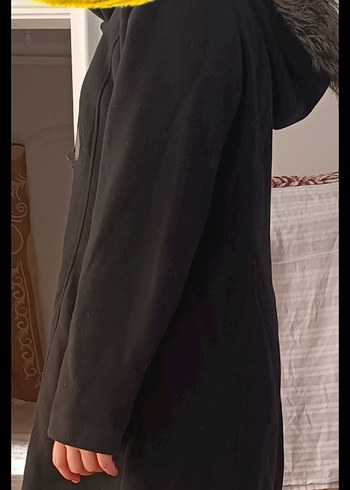 Düğmeli Siyah Midi Kaban - Görsel 2