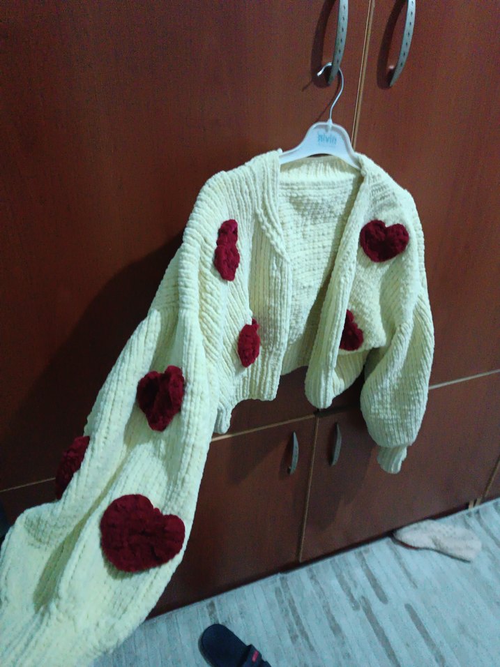 Nakışlı Beyaz Kadın Mini Hırka - Görsel 2