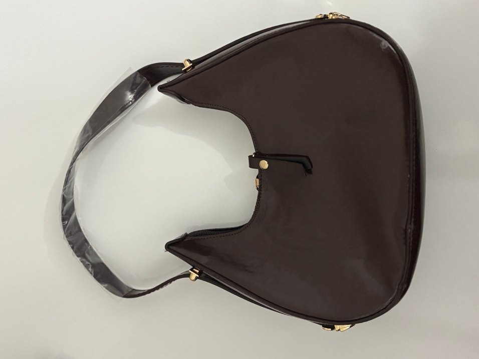 Kahverengi Deri Tokalı Kadın Çantası - Görsel 3