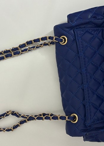Zincir Detaylı Mavi Kadın Çanta - Görsel 3