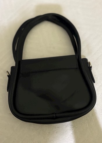 Siyah Deri Tokalı Minimalist Kadın Çanta - Görsel 2