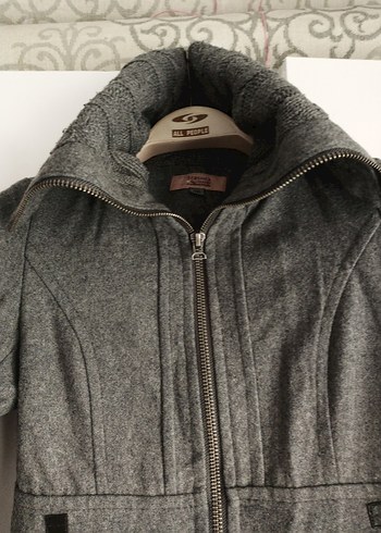 Kapüşonlu Gri Kadın Kaban - Görsel 9