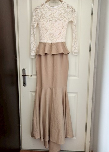 Bej Dantel Detaylı Uzun Abiye Elbise - Görsel 3