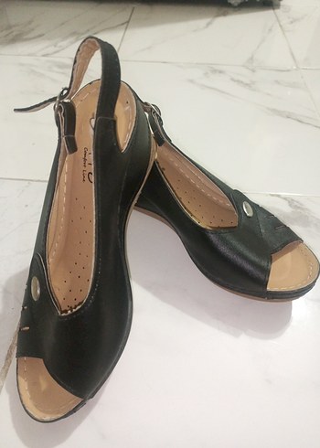 Siyah Kadın Dolgu Topuklu Sandalet 3 ürün tek fiyat - Görsel 4