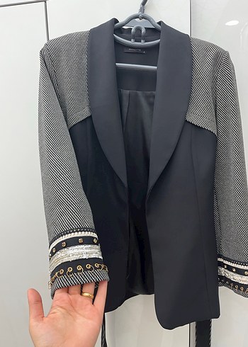 Kemerli Kadın Gri Desenli Uzun Ceket - Görsel 6