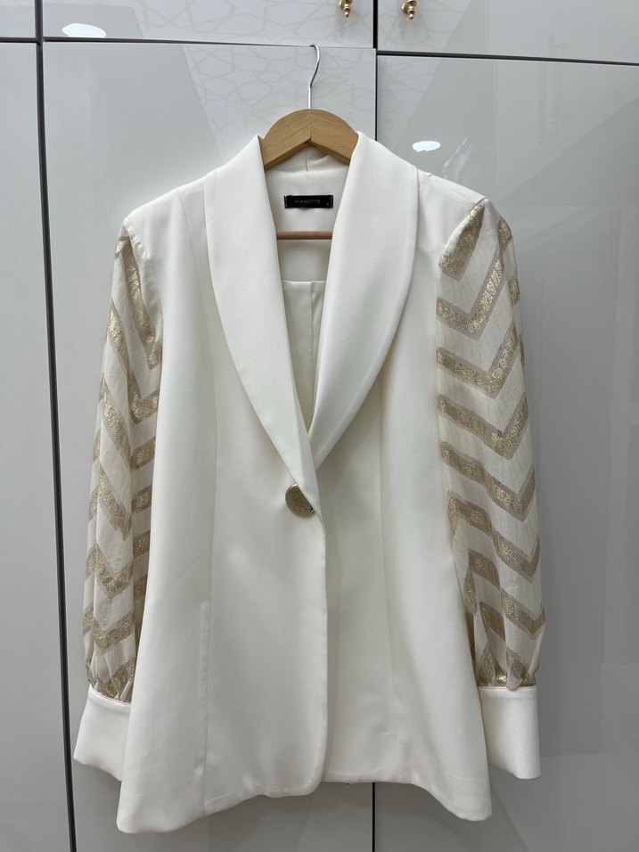 Beyaz Nakışlı Kadın Mini Blazer - Görsel 5