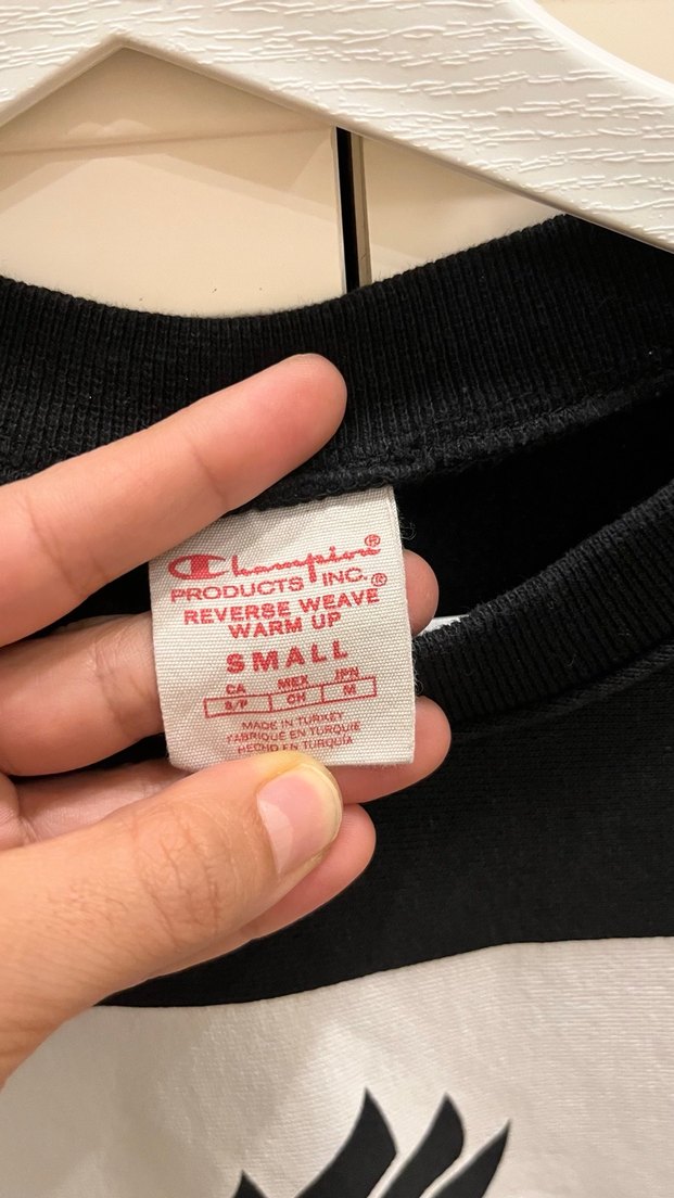 Champion orijinal Siyah NYU Baskılı Kadın Sweatshirt - Görsel 2