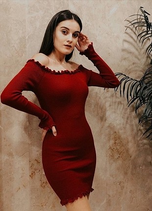 Zara Kırmızı elbise 