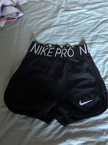 s Beden siyah Renk Nike pro şort