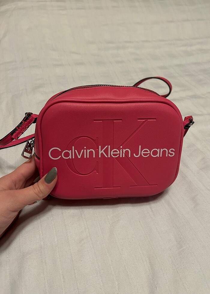 Calvin Klein Jeans - Görsel 2