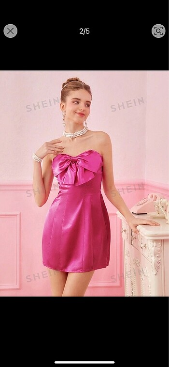 Pembe saten elbise