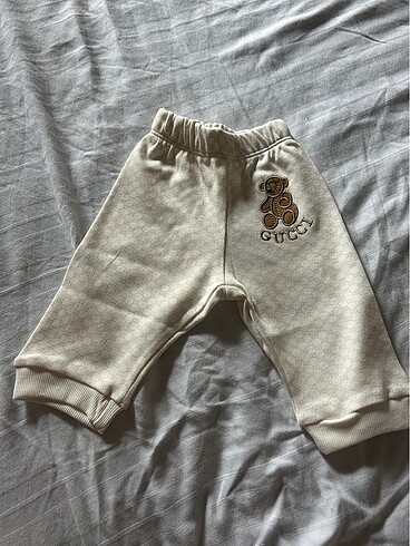 Erkek bebek gucci pijama takımı - Görsel 5