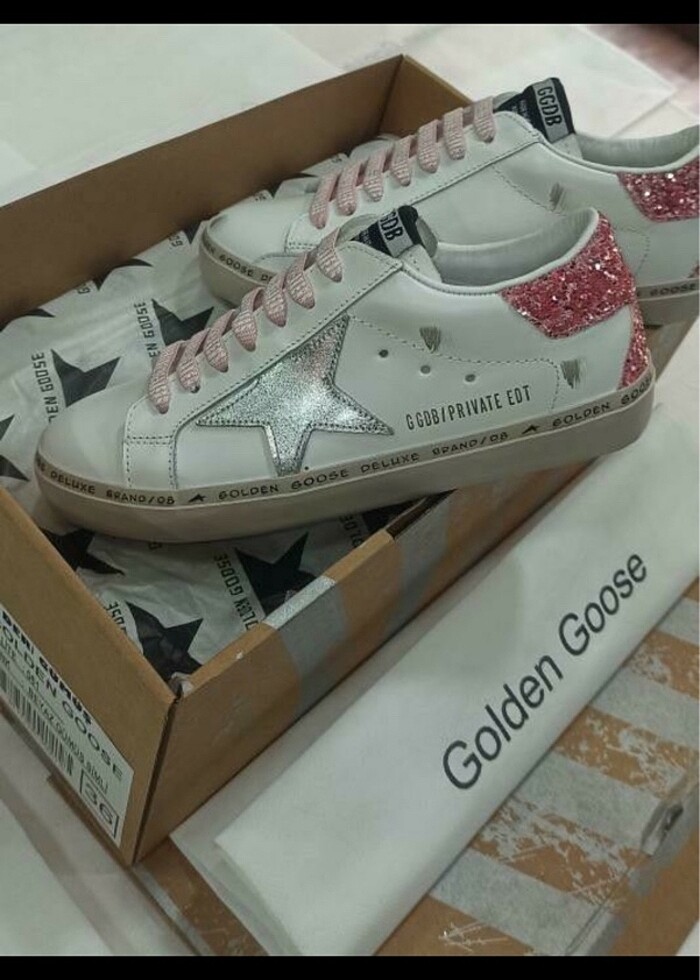 Golden goose ayakkabı - Görsel 3