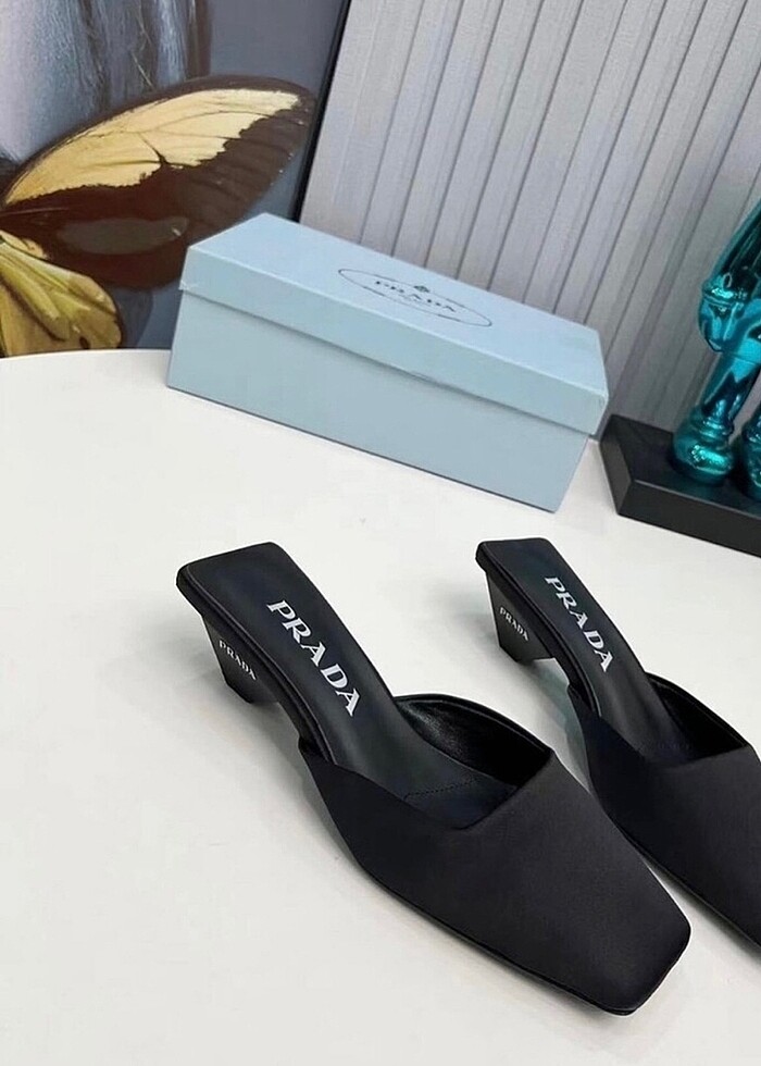 Saten siyah prada terlik - Görsel 3