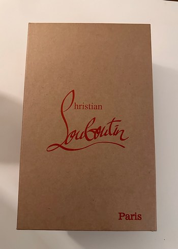ÇOOK BEKLENEN CHRİSTİAN LOUBOUTİN TOPUKLU MODELİMİZ GELDİ - Görsel 3