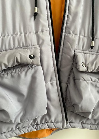 Kapüşonlu Fermuarlı Kadın Mont - Görsel 3